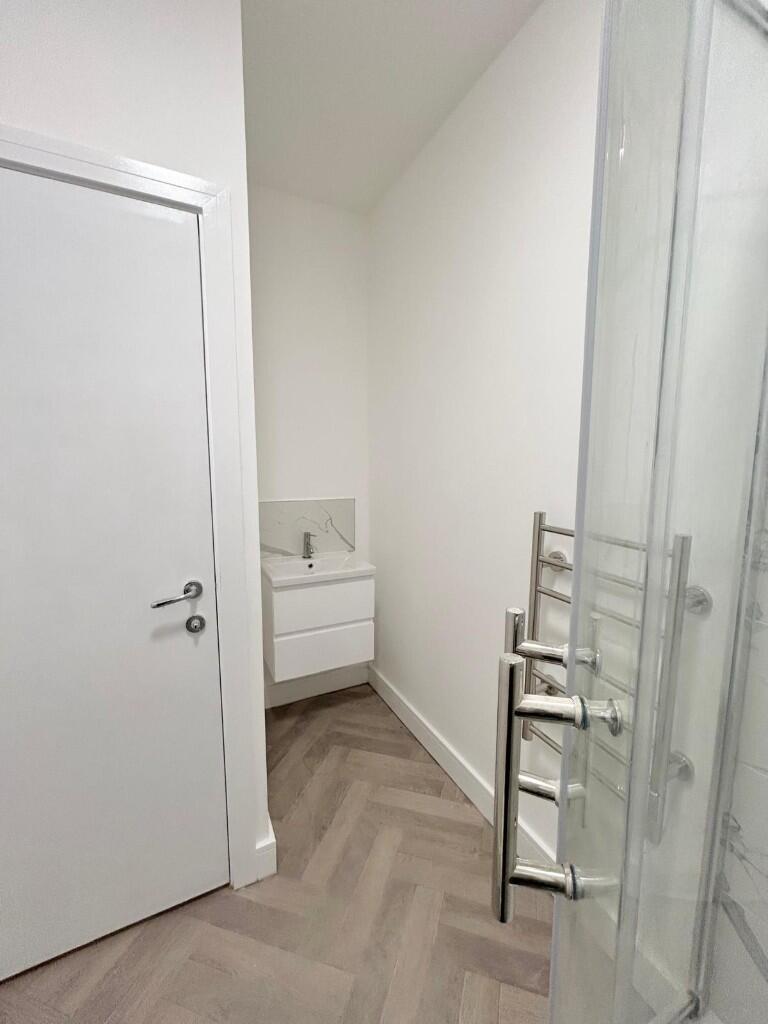 Additional property image - Claude Road, Cardiff(City), CF24