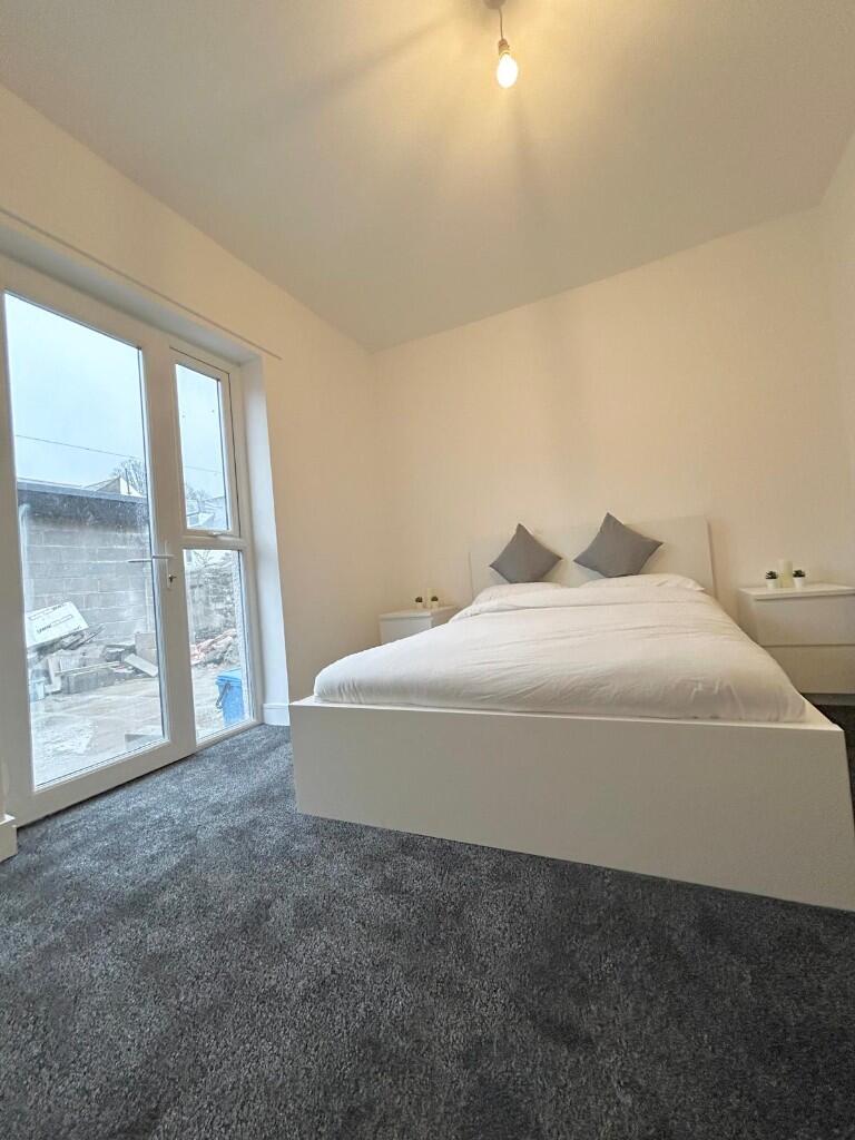 Additional property image - Claude Road, Cardiff(City), CF24