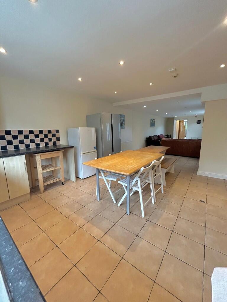 Additional property image - Glynrhondda Street, Cardiff(City), CF24