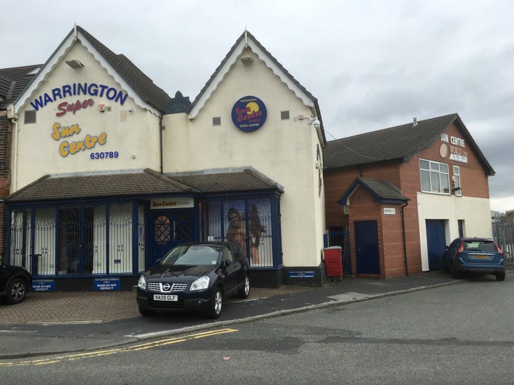 Main image of property: 133 Bewsey Road & 2 Pierpoint Street, Warrington, WA5 0LG