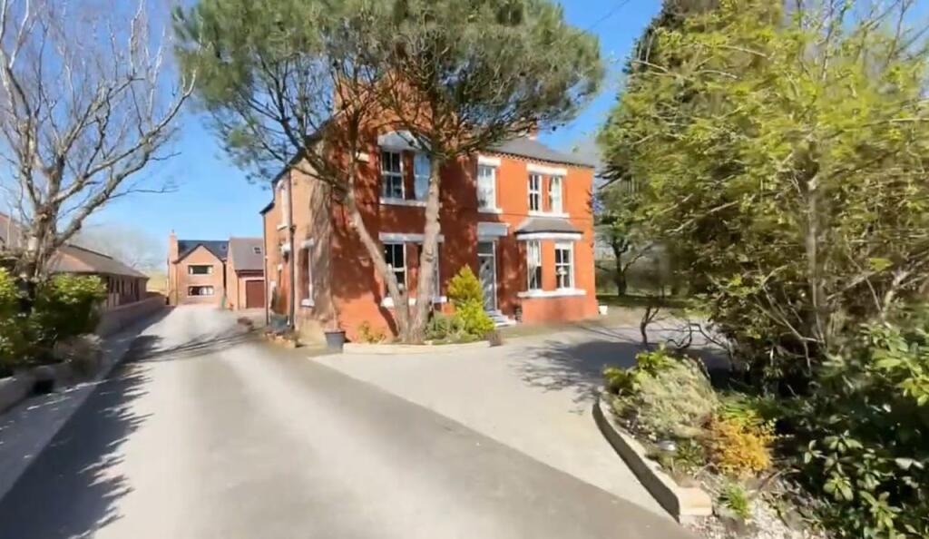 Main image of property: Bargyloo Farm, Warrington Road, Widnes, WA8 3XL