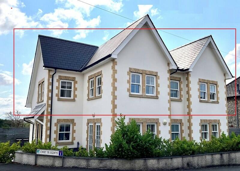 2 bedroom flat for sale in Cwrt Yr Eglwys, Station Road, Dinas Powys