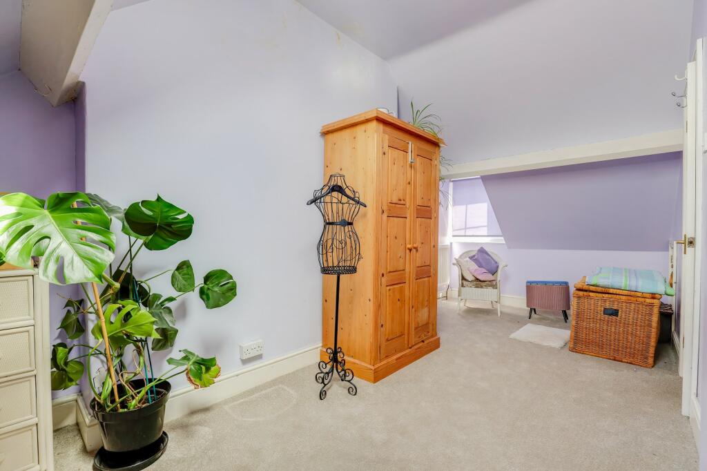 Additional property image - Cardiff Road, Dinas Powys, The Vale Of Glamorgan. CF64 4DH