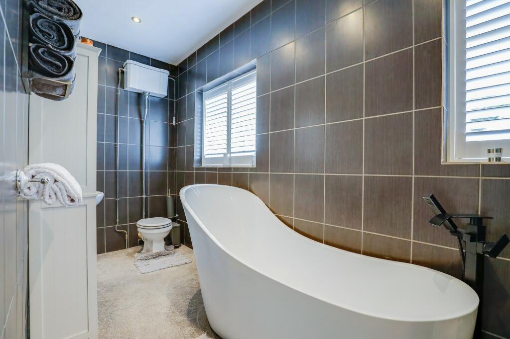 Additional property image - Highwalls Road, Dinas Powys, The Vale Of Glamorgan. CF64 4AJ
