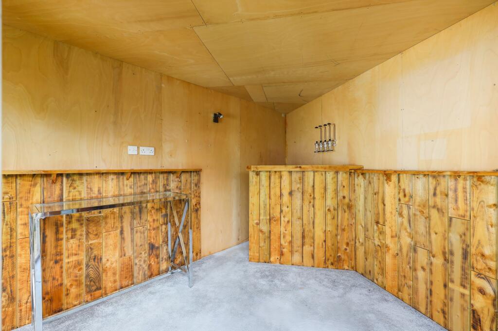Additional property image - Highwalls Road, Dinas Powys, The Vale Of Glamorgan. CF64 4AJ