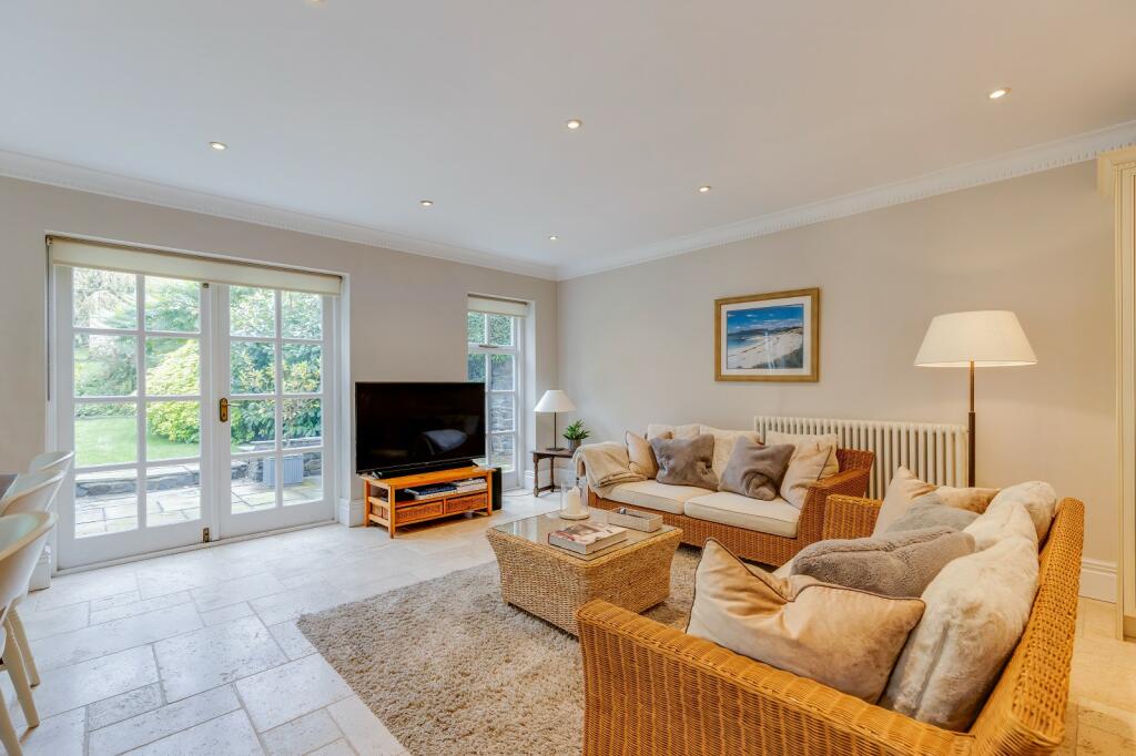 Additional property image - Rhiwgoed, Westra, Dinas Powys, The Vale Of Glamorgan. CF64 4HA