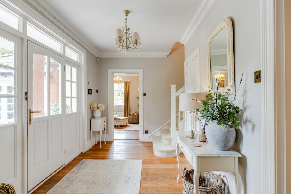 Additional property image - Rhiwgoed, Westra, Dinas Powys, The Vale Of Glamorgan. CF64 4HA