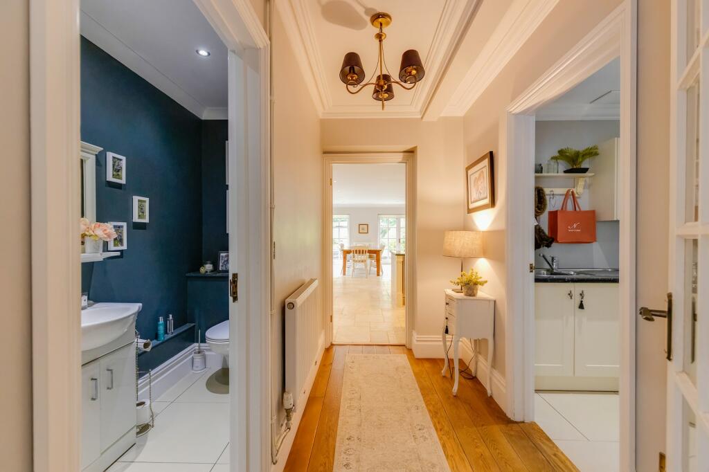 Additional property image - Rhiwgoed, Westra, Dinas Powys, The Vale Of Glamorgan. CF64 4HA