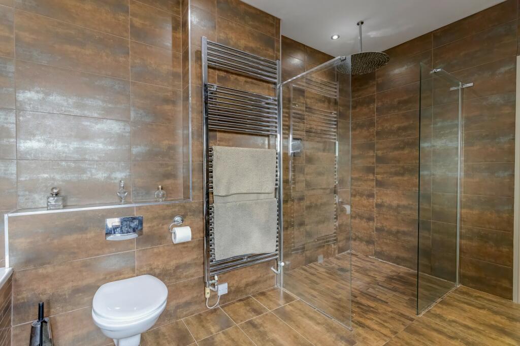 Additional property image - Rhiwgoed, Westra, Dinas Powys, The Vale Of Glamorgan. CF64 4HA