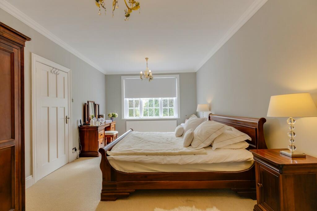 Additional property image - Rhiwgoed, Westra, Dinas Powys, The Vale Of Glamorgan. CF64 4HA
