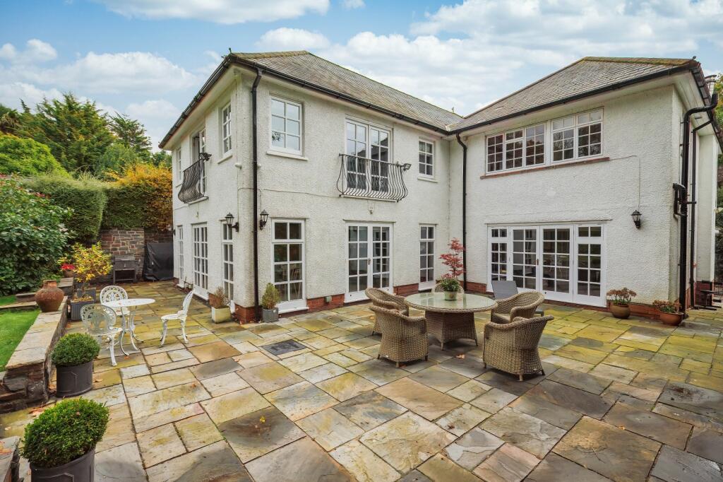 Additional property image - Rhiwgoed, Westra, Dinas Powys, The Vale Of Glamorgan. CF64 4HA