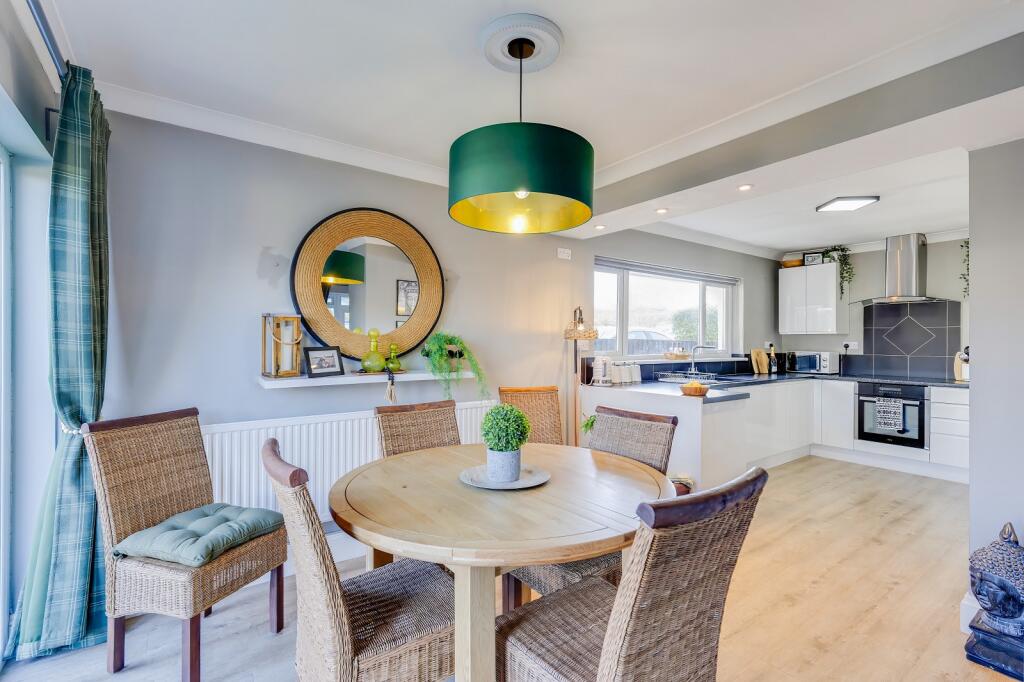 Additional property image - Conway Close, Dinas Powys, The Vale Of Glamorgan CF64 4PF