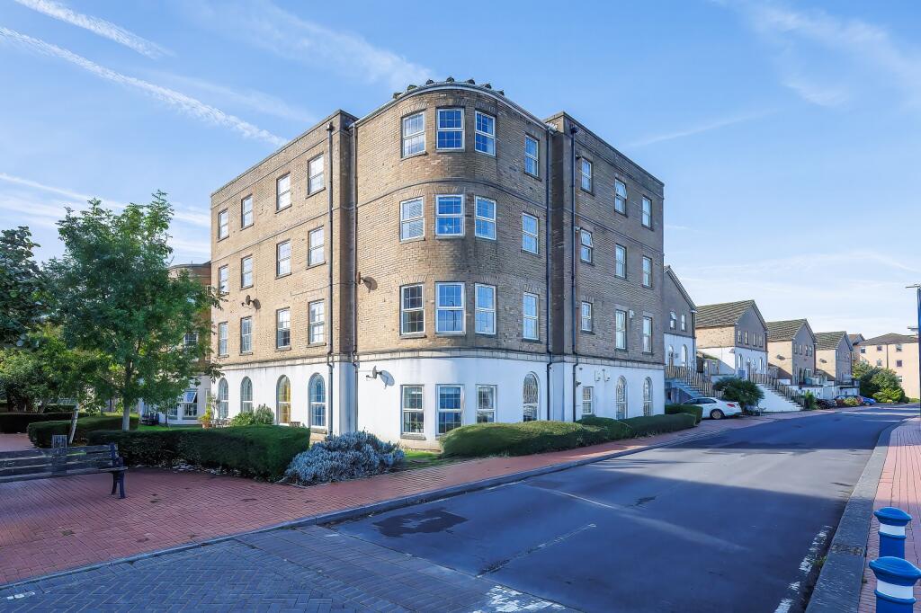 Main image of property: 48 Kingston House, John Batchelor Way, Penarth Marina, Penarth. CF64 1SD