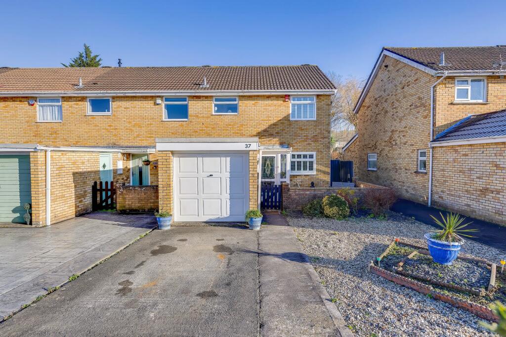 Main image of property: Cae'r Odyn Southra Park, Dinas Powys, Vale of Glamorgan. CF64 4UF