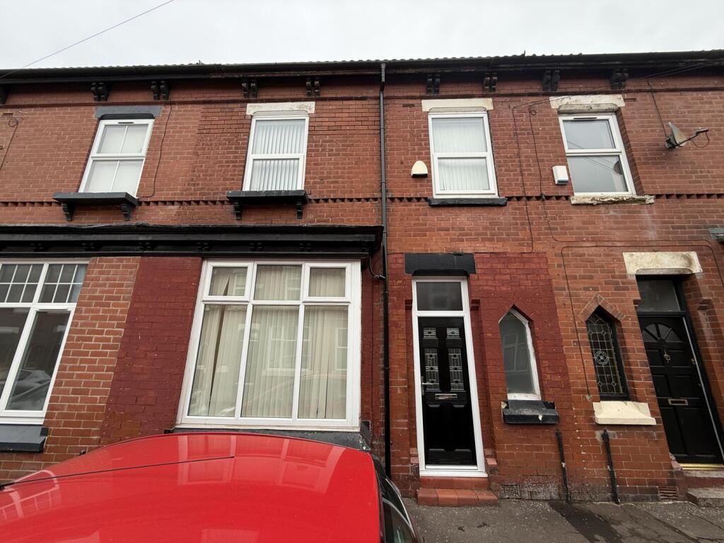 Main image of property: Cedar Grove, Fallowfield, £145pppw