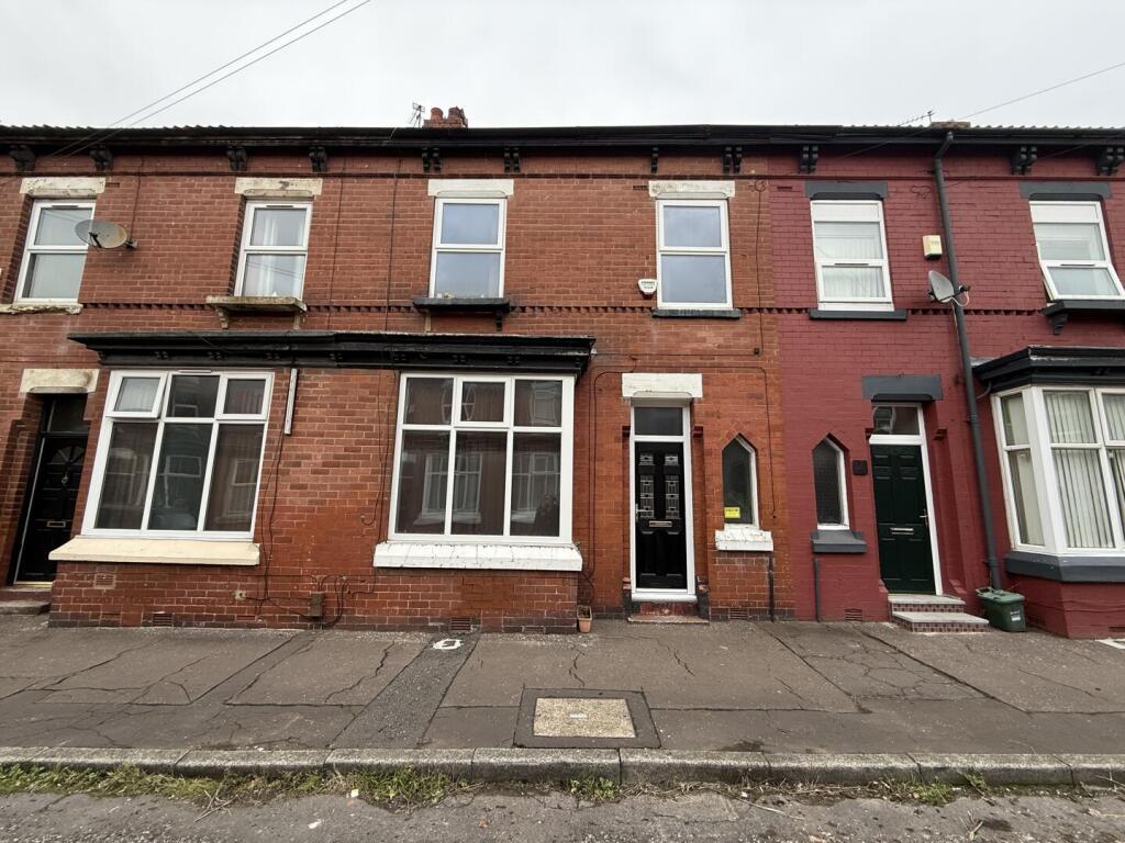 Main image of property: Cedar Grove, Fallowfield, £145pppw
