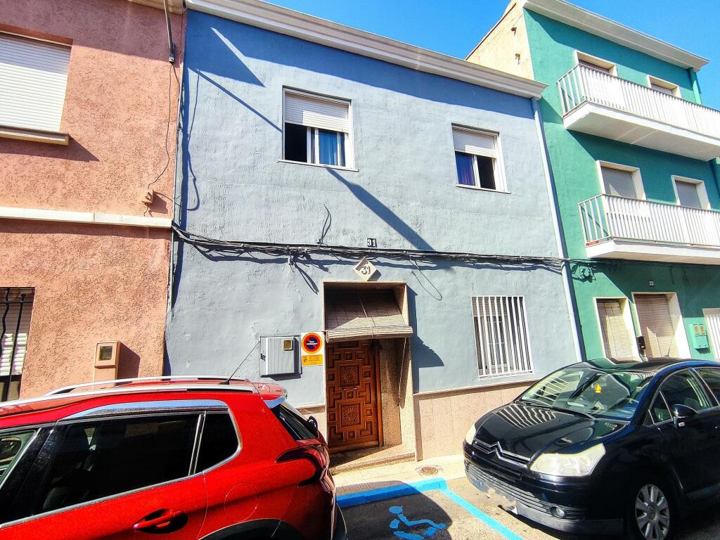 Main image of property: Valencia, Valencia, La Font D'en Carros