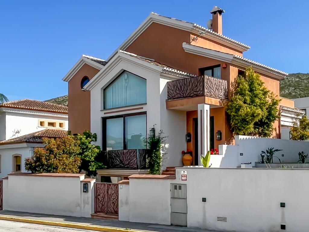 Main image of property: Valencia, Alicante, Pedreguer