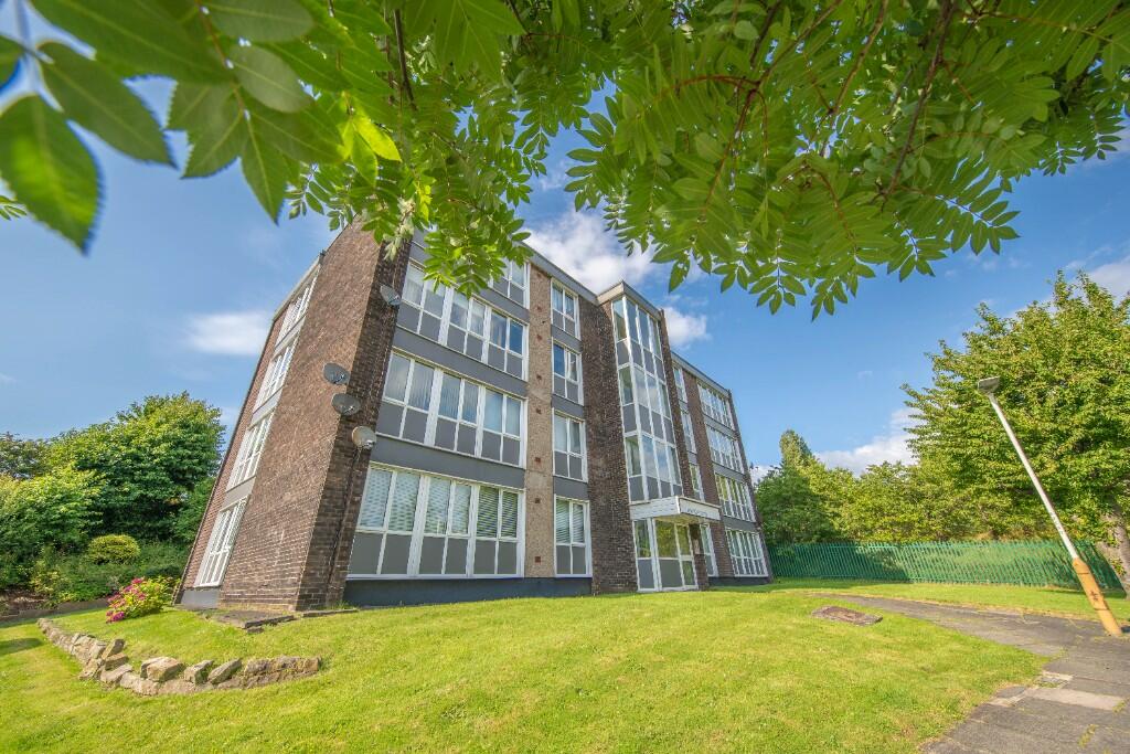 2 bedroom apartment for rent in Bodmin Court, Low Fell, Gateshead, Tyne