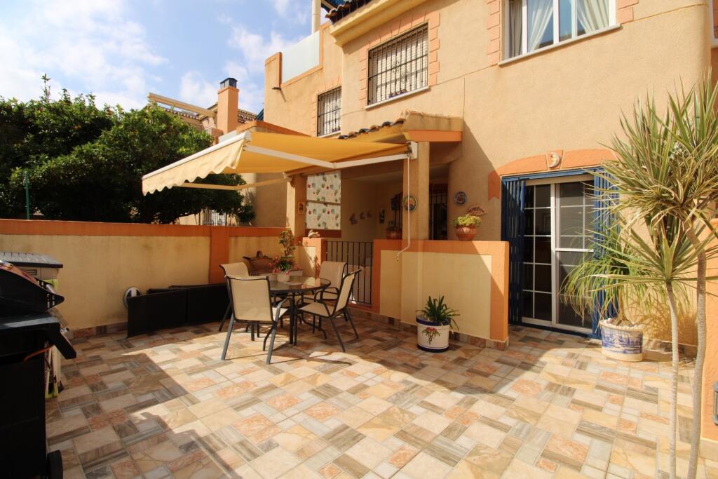 Main image of property: Valencia, Alicante, La Zenia