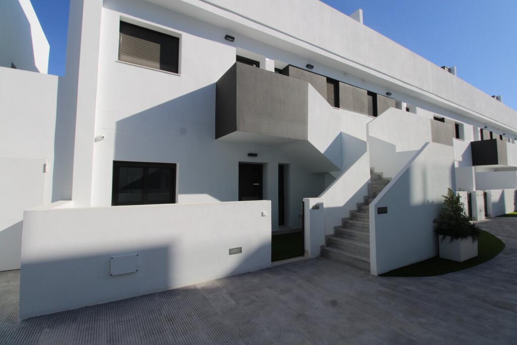 Main image of property: Valencia, Alicante, Los Balcones