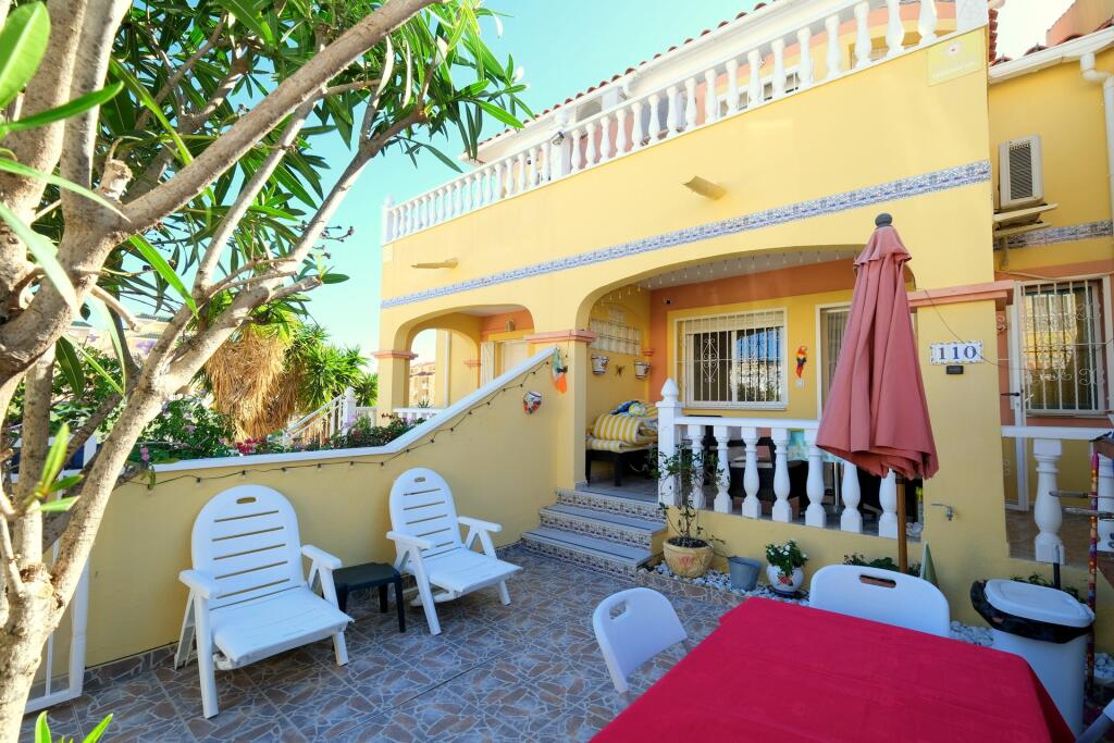 Main image of property: Valencia, Alicante, Villamartin