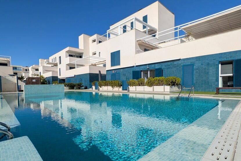 Main image of property: Valencia, Alicante, Playa Flamenca