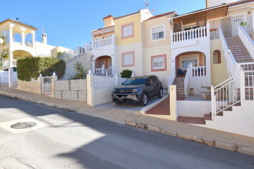 Main image of property: Valencia, Alicante, Villamartin