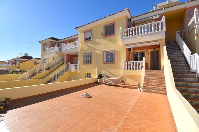 Main image of property: Valencia, Alicante, Villamartin