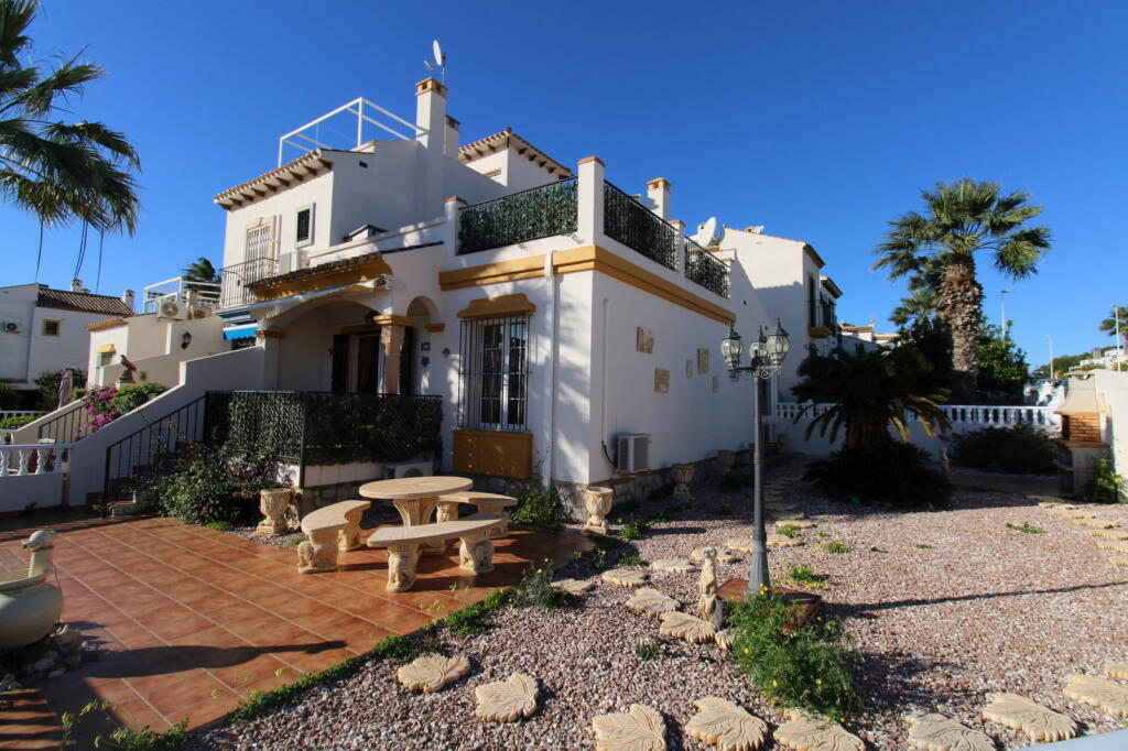 Main image of property: Valencia, Alicante, Los Dolses