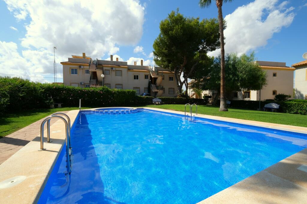 Main image of property: Valencia, Alicante, Villamartin