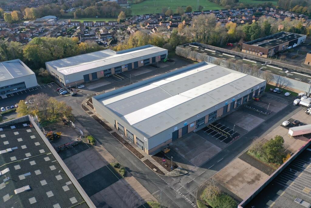 Light industrial facility to lease in Melford Court, Hardwick Grange