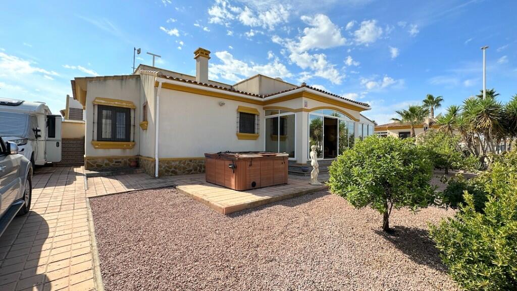 3 bedroom detached villa for sale in Hondón de las Nieves, Alicante