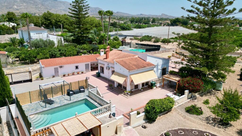 Main image of property: Crevillente, Alicante, Valencia