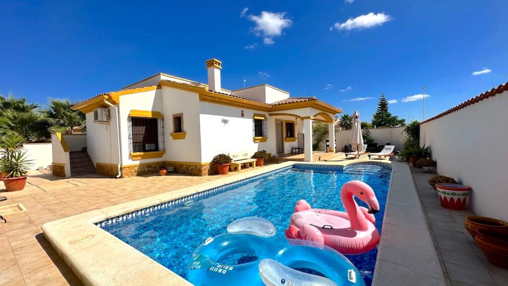 Main image of property: Hondón de las Nieves, Alicante, Valencia