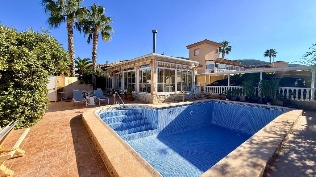 Main image of property: Hondón de las Nieves, Alicante, Valencia