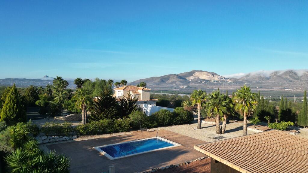 Main image of property: Hondón de las Nieves, Alicante, Valencia