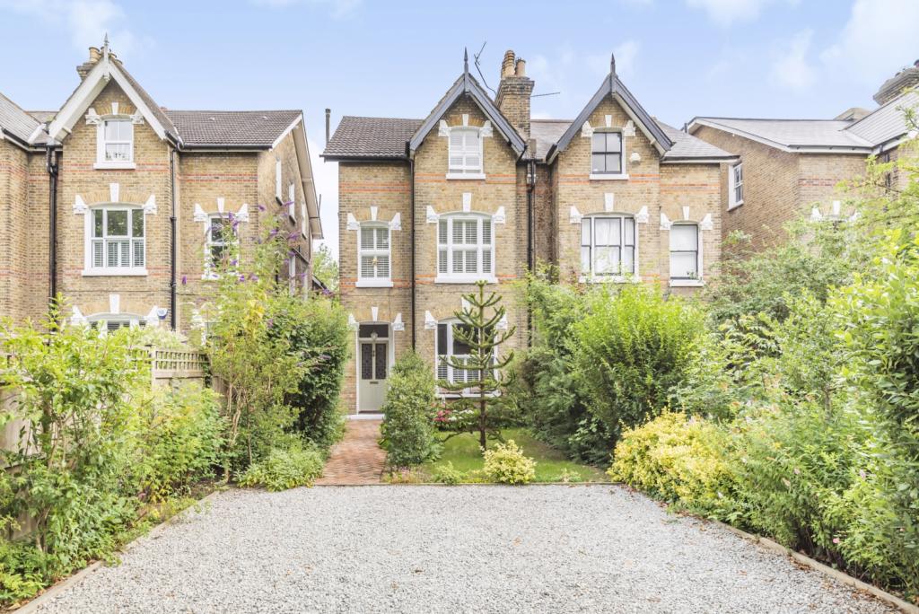 5 bedroom semidetached house for sale in St. Johns Park London SE3