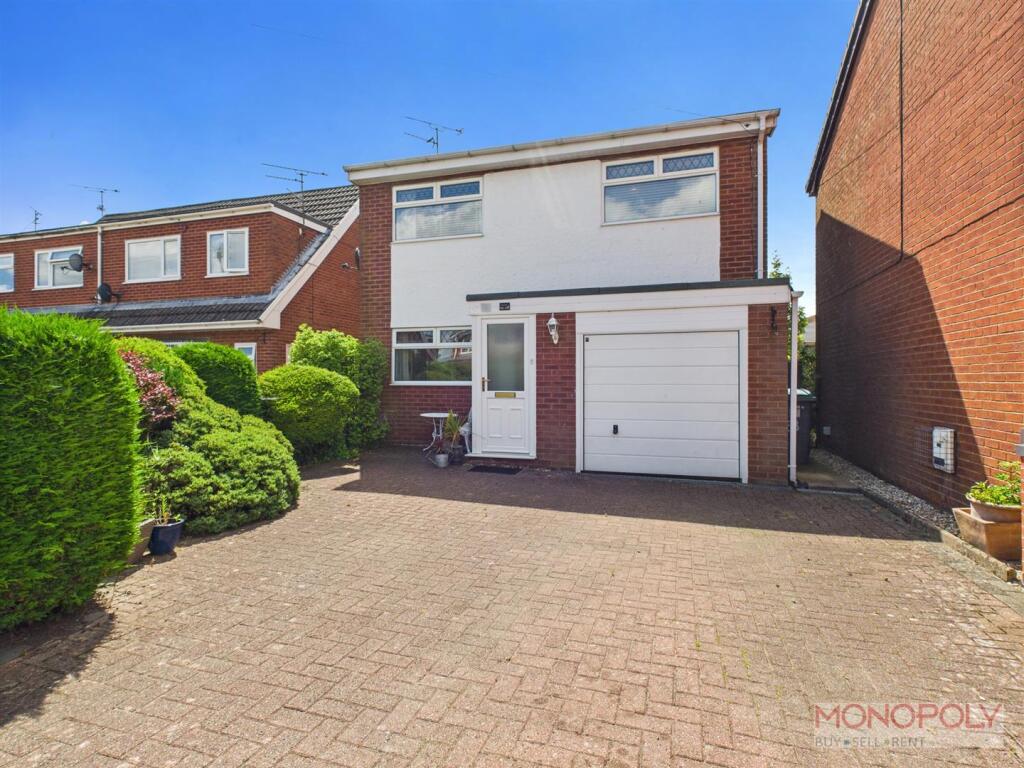 Main image of property: Fferm Llidiart Werdd, Coedpoeth, Wrexham