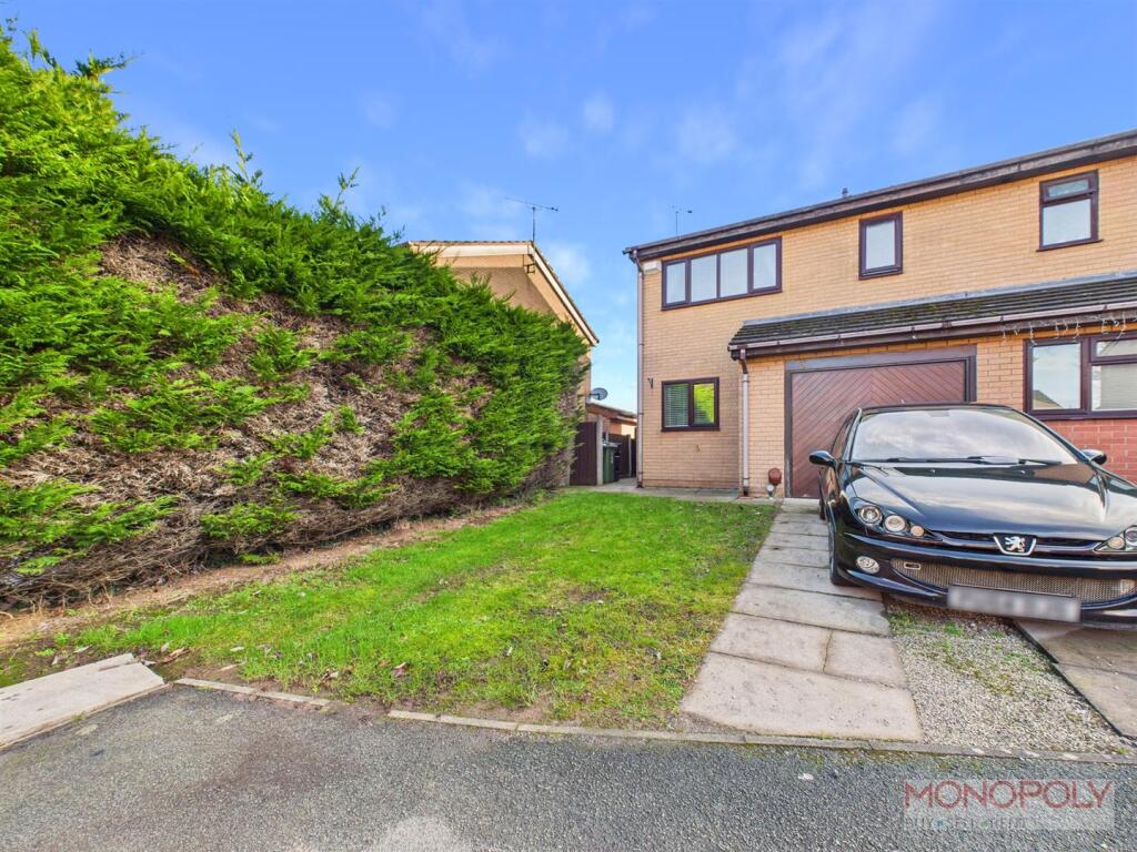 Main image of property: Roft Close, Gwersyllt, Wrexham
