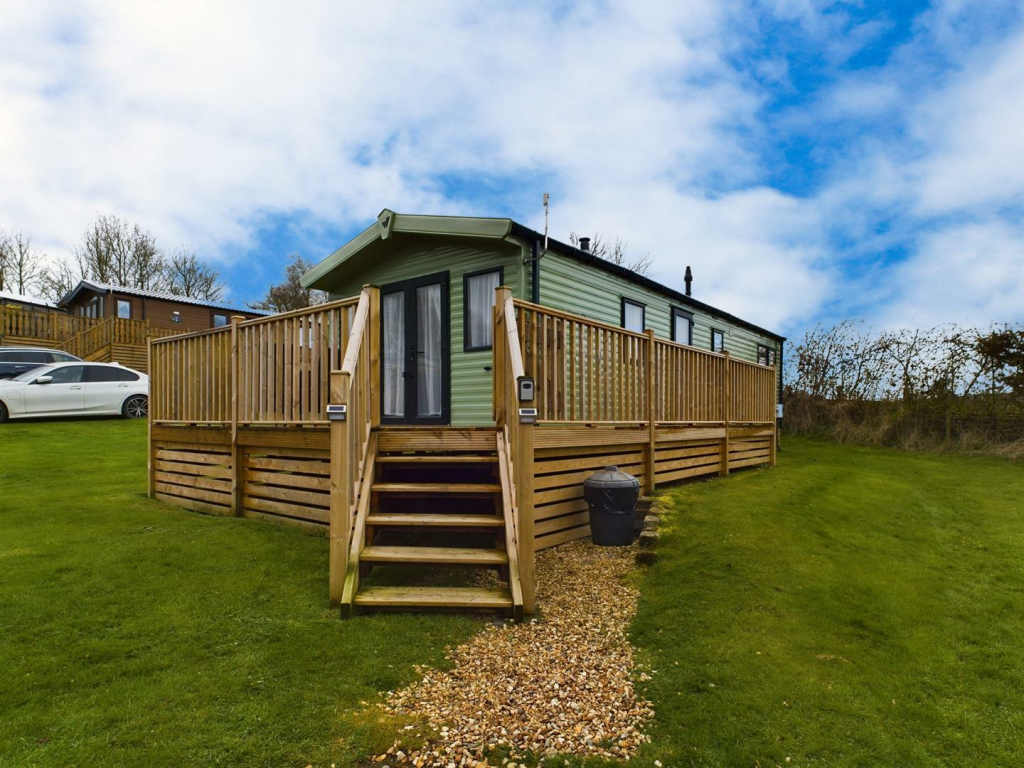 2 bedroom lodge for sale in Arkholme, Carnforth, LA6