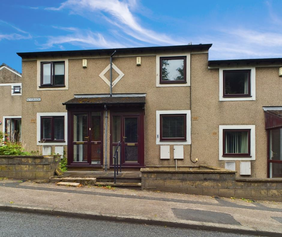 2 bedroom terraced house for sale in Warton Road, Carnforth, LA5