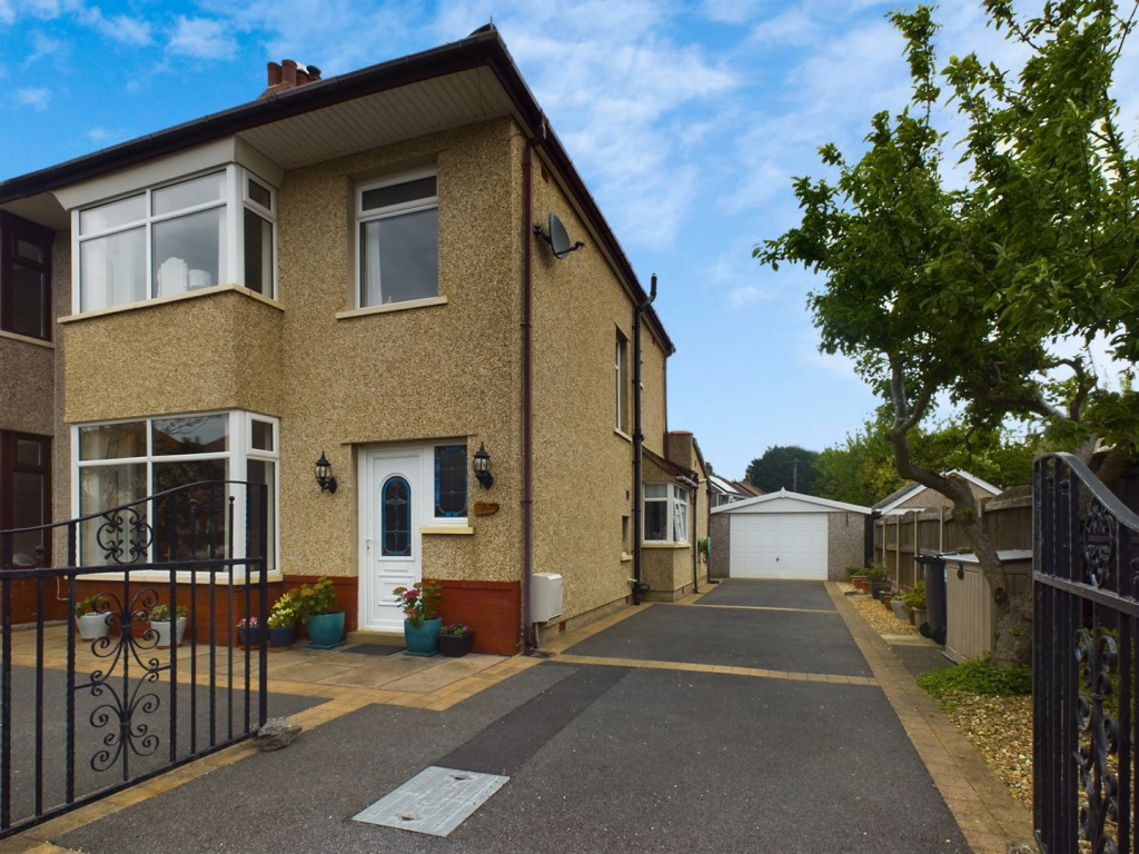 3 bedroom semidetached house for sale in Elkin Road, Morecambe, LA4