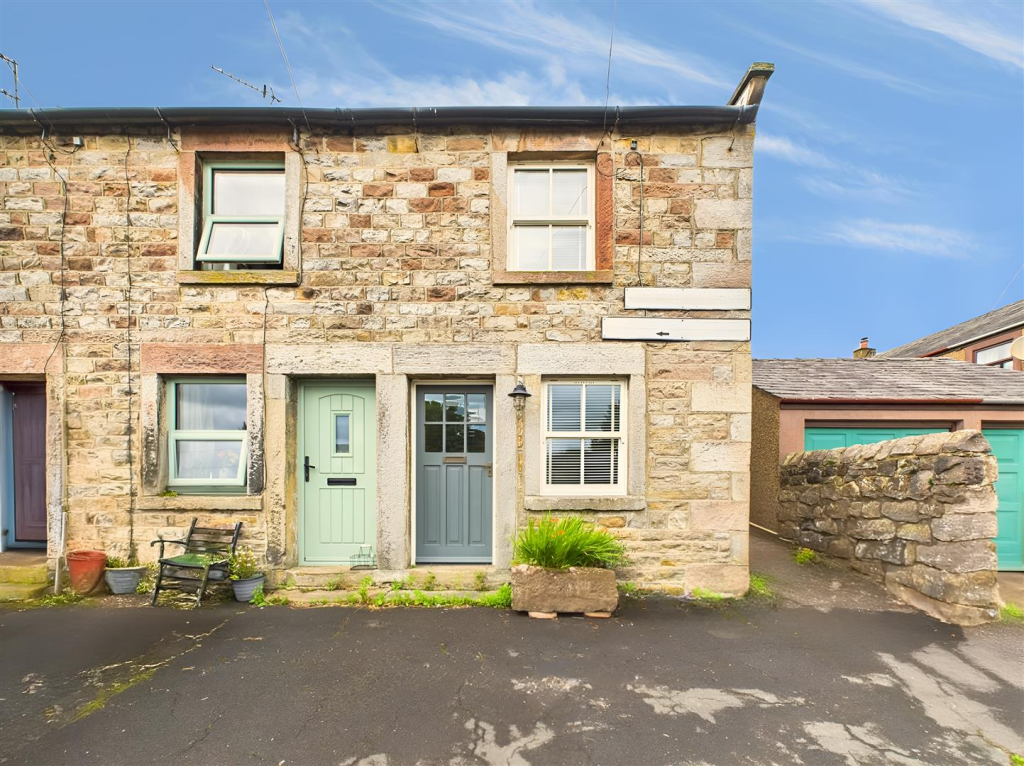 Main image of property: Dolphinholme, Lancaster