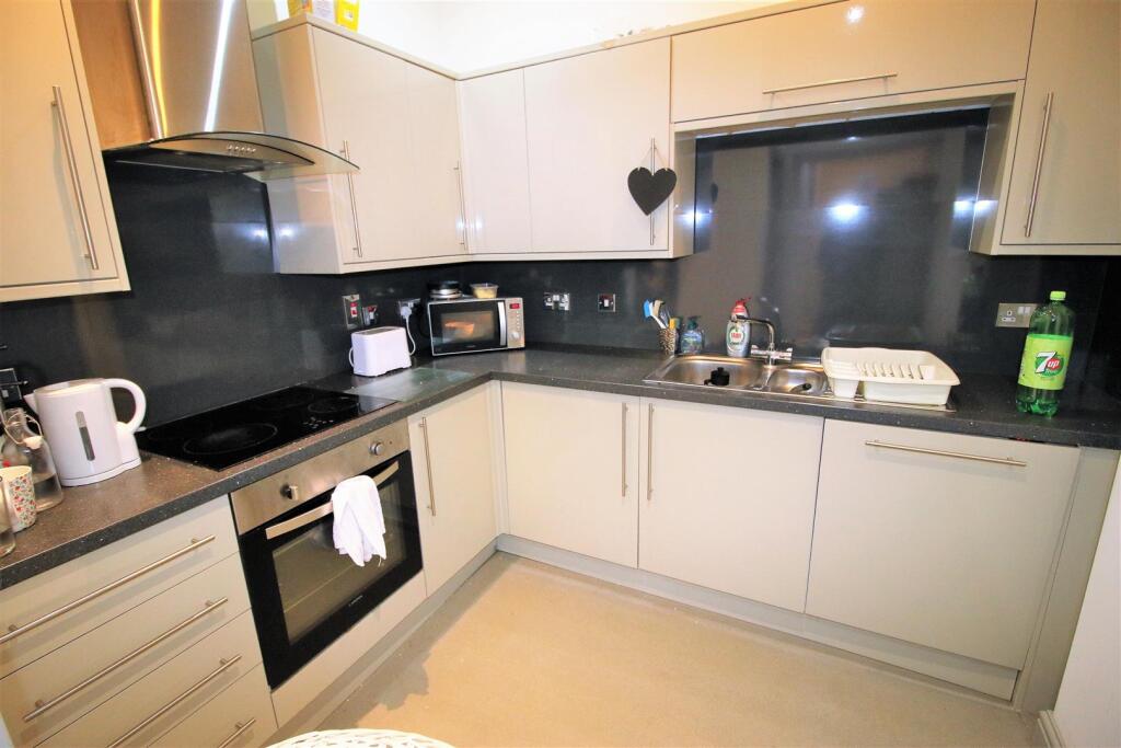 Main image of property: St. Leonards Gate, Lancaster