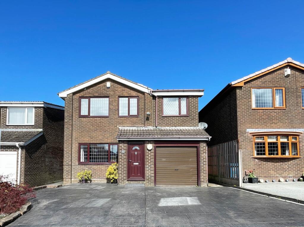 Main image of property: Causewood Close, Moorside