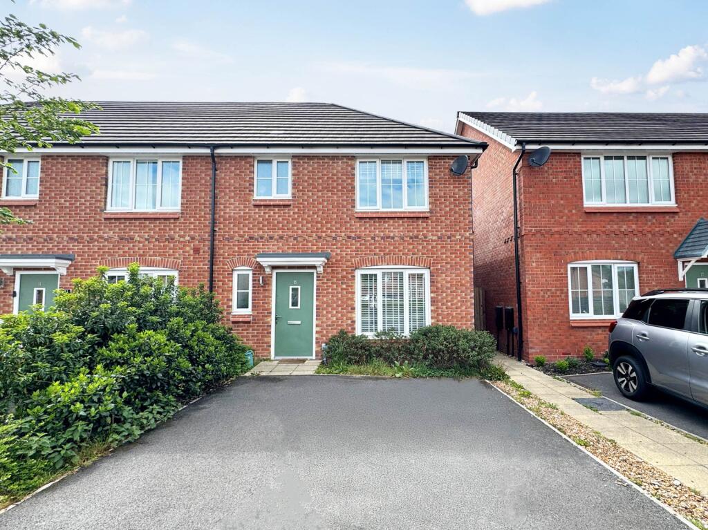 Main image of property: Long Meadow Avenue, Heyside, Oldham