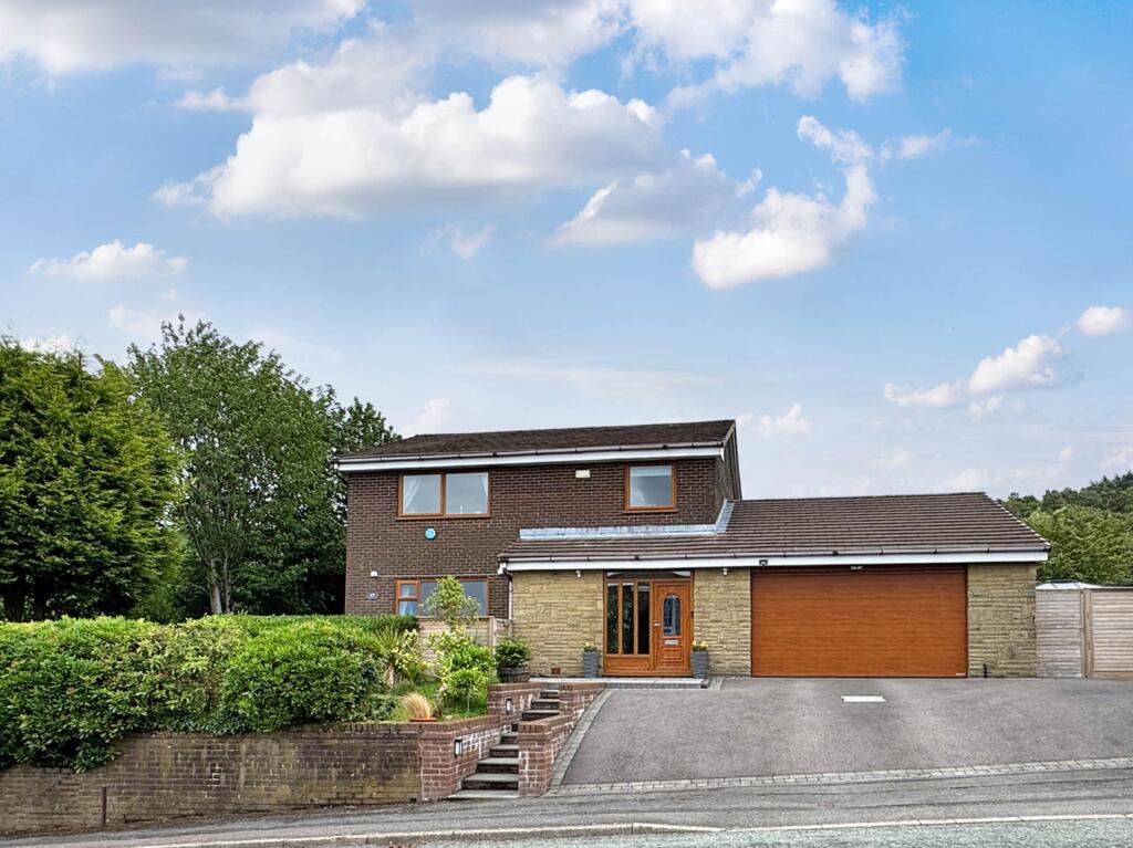 Main image of property: Harden Hills, Shaw, Oldham