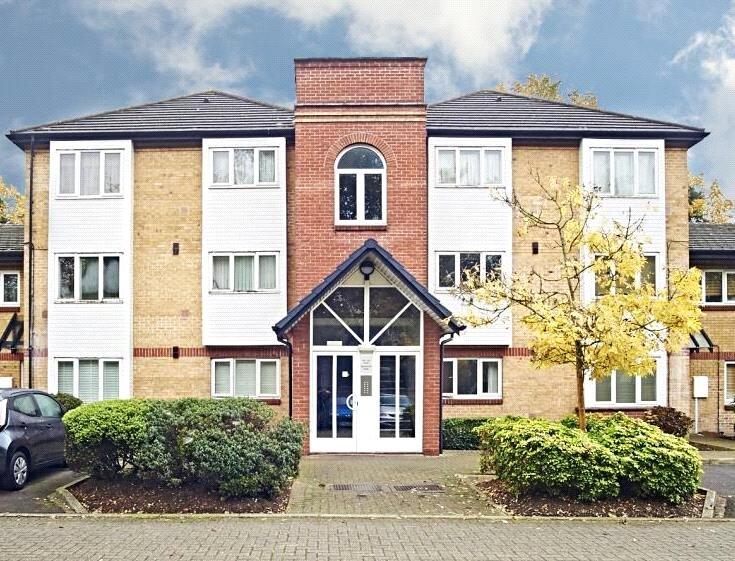 Main image of property: Riverside Court, Heathcote Road, Twickenham, Greater London, TW1