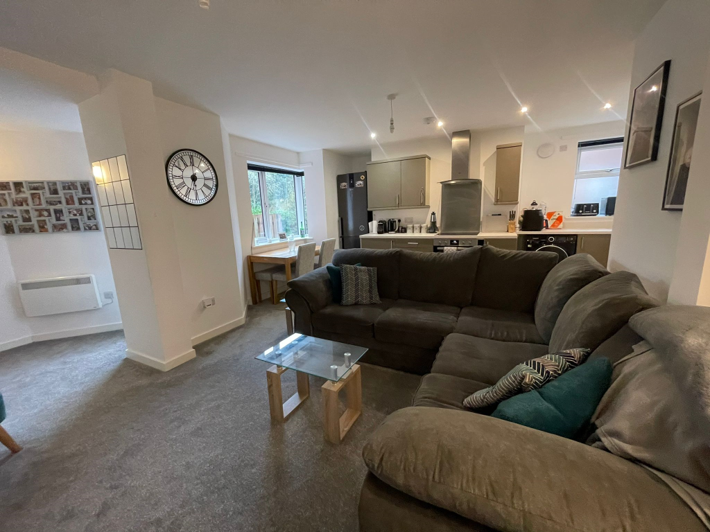 2 bedroom apartment for sale in Lea House, Lea Road, Heaton Moor
